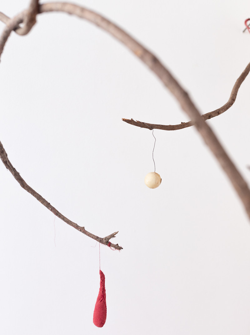 sticks string ball.jpg